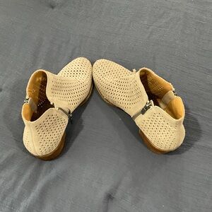 Lucky Brand Tan Perforated Ankle Boots